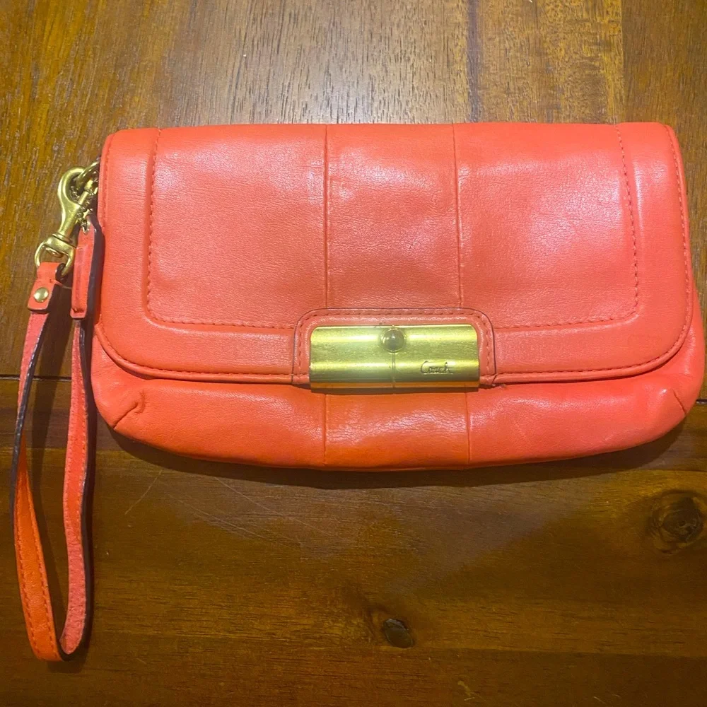 Coach Wristlet - Picture 1 of 4